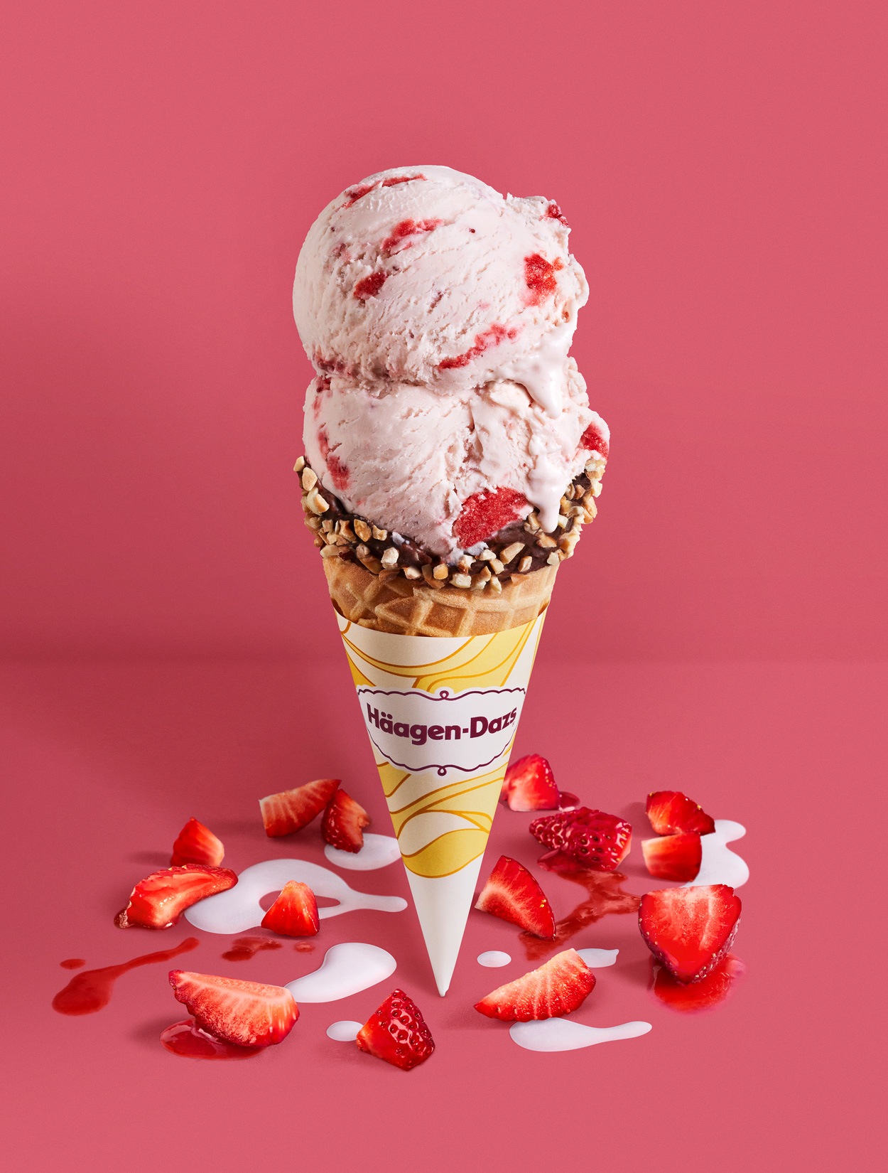 HD_Cone_Strawberry_LYR_08_Release_01_web